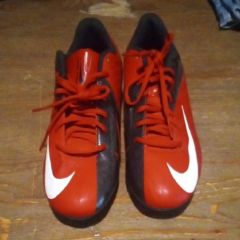 Nike Vapor Strike Football/Soccer Cleats Sports Size Mens 9.5
